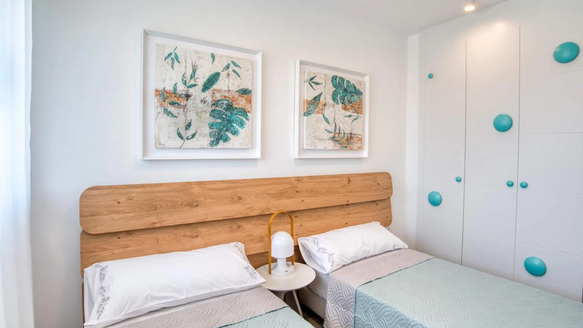 Apartment Ferienwohnung Penthouse On The First Line Castell-Platja d’Aro Spanien